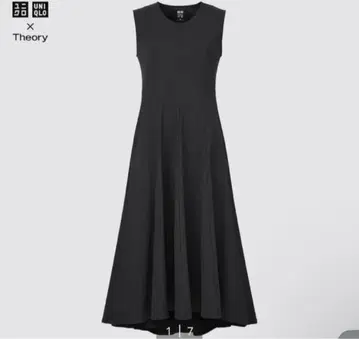 [M] UNIQLO 울트라 스트레치 플레어 원피스 Theory