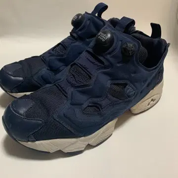 [ 스니커즈 ] Reebok 리복 : 인스타펌프 퓨리 ( 네이비 )