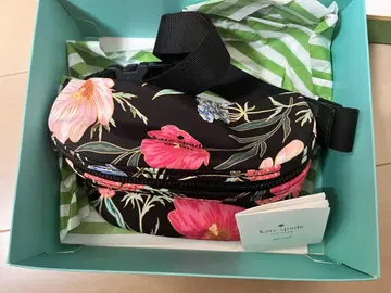 [미사용] Kate Spade 플라워 프린트 바디백