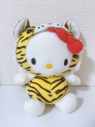 헬로키티 호랑이 봉제 인형 키티 야크르트 띠 타이거