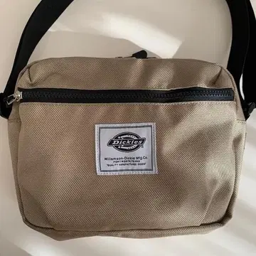 Dickies 베이지 숄더백
