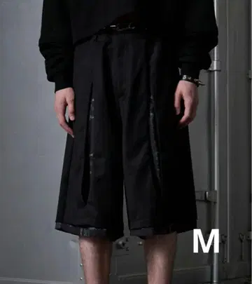 [ GRANCY ] 레이어드 디자인 하프 슬랙스 블랙 M 사이즈
