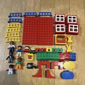 LEGO 듀플로 블록 세트 피규어 5개 포함