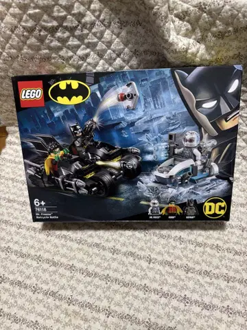 미개봉 새상품 레고(LEGO) 미스터 프리즈와 배트사이클 배틀 76118