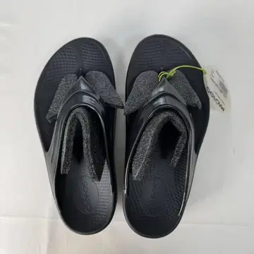 OOFOS OOmega 통굽 EU37 우포스 리커버리 샌들 블랙
