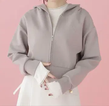 JILL by JILL STUART 숏 기장 다이버 후드티 더스티 핑크