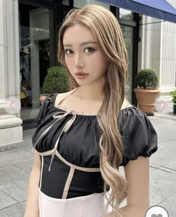 rady 바이컬러 오프숄더 상의