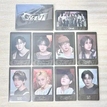 StrayKids GIANT 포토 카드 세트