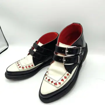 Dr. Martens 드레스 슈즈 트럼프