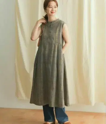 어반 리서치 도어스 체크 무늬 웨스트 사이드 턱 원피스