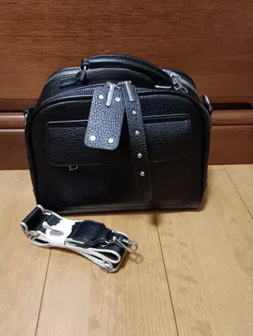 블랙 숄더백