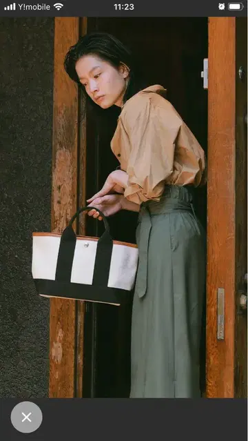 탑카피 스카치 그레인 네오 레더 미니 토트백 크림 블랙