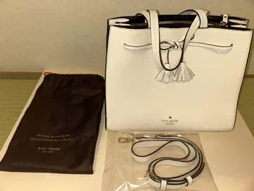 Kate spade New York (화이트)