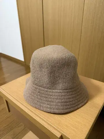 베이지 울 버킷햇 ONE SIZE