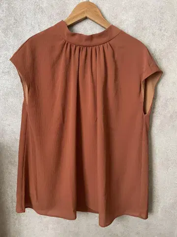내추럴 뷰티 베이직 백리본 양류 블라우스