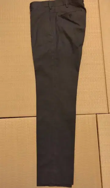 United arrows Sovereign 슬림핏 슬랙스