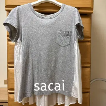 sacai 백 플레어 상의