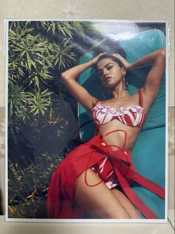 selena gomez 사인