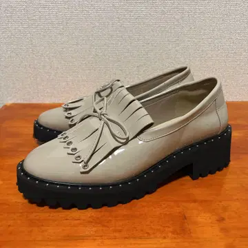 새상품급 오데뜨 앤 오딜 퀼트 로퍼 23.5cm