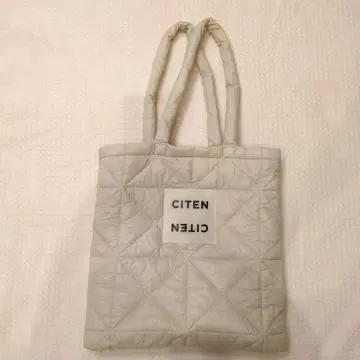 CITEN 아이보리 퀼팅 토트백