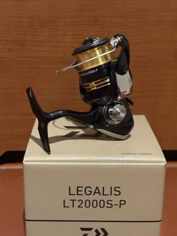 Daiwa LT2000S-P 스피닝 릴