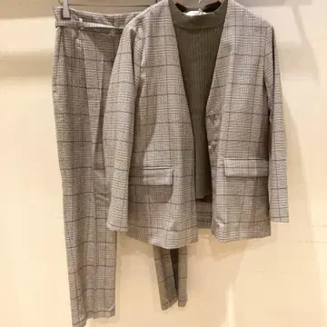 BEAMS HEART 노카라 자켓 팬츠 셋업