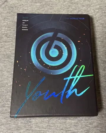 DAY6 DVD 1ST WORLD TOUR Youth