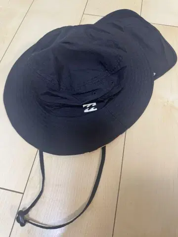 빌라봉 모자 수상륙양용