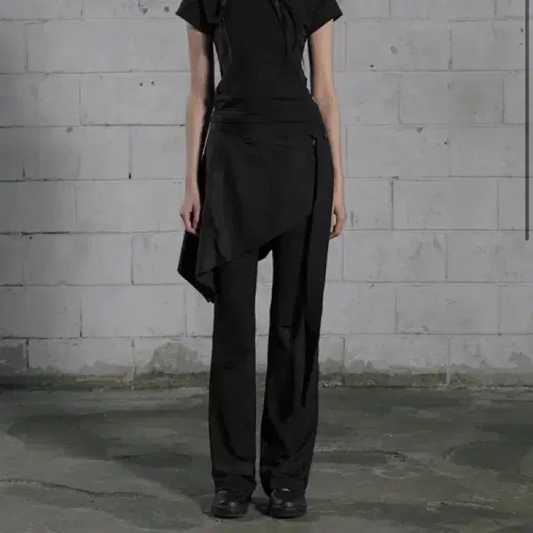 【BOHEMIAN SEOUL】25ss BASIC ROUND NECK T BOHEMIAN SEOUL | 보헤미안서울 Bohemian Seoul Basic Round