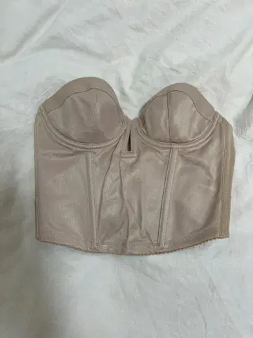 트리트 드레싱 브라이덜 이너 C65