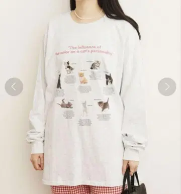 fig London 고양이 패턴 롱T