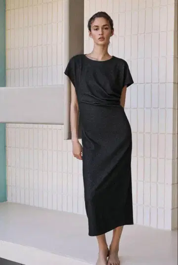 미사용 새상품 ZARA(자라) 블랙 롱 원피스 드레스