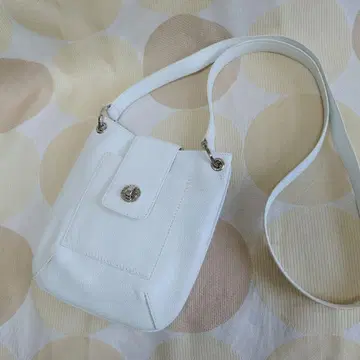 BULGARI 화이트 숄더백