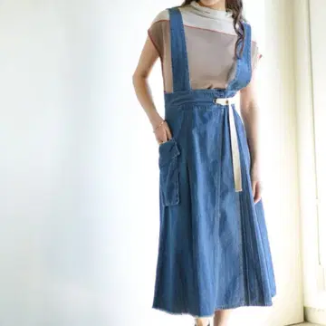 라리아무 이번 시즌 마키 데님 스커트 사이즈 36