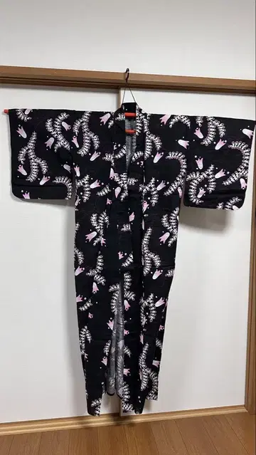 블랙 베이스 핑크 꽃무늬 유카타 단품