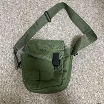 구제 숄더백