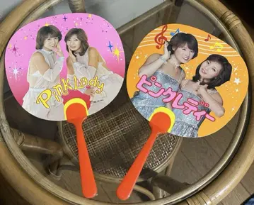 쇼와 레트로 핑크 레이디 부채 아이돌
