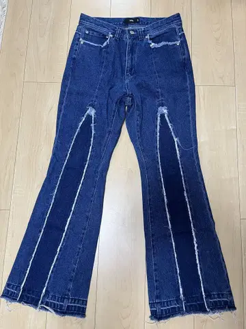 HARE 플레어 데님 팬츠