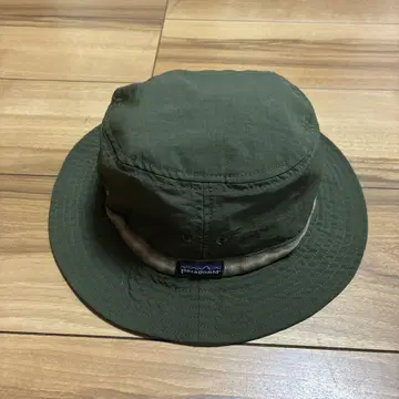 patagonia 파타고니아 p6 버킷햇 마즈 컬러 M 사이즈