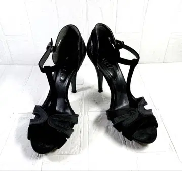 다이애나 스트랩 펌프스 사이즈 24.5cm