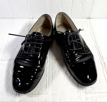 마가렛호웰 아이디어 레이스업 에나멜 신발 23cm