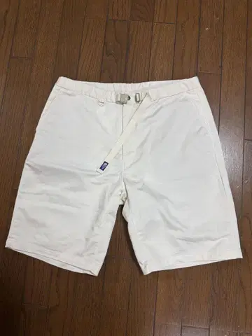 THE NORTH FACE 퍼플 라벨 숏팬츠 36 화이트