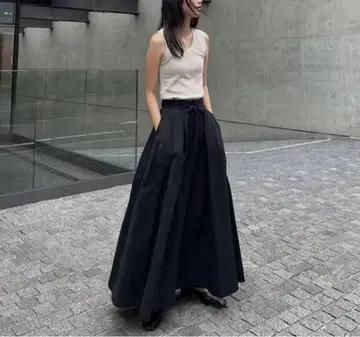 CLANE 2WAY VOLUME SKIRT
