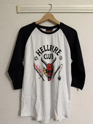 [공식] STRANGER THINGS HELLFIRE CLUB 래글런