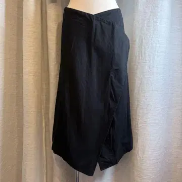 블랙 랩스커트
