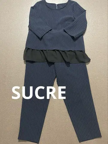 새상품급 SUCRE 스트라이프 셋업 7부 기장 프릴 얇은 소재 포멀 L