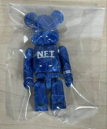 BE@RBRICK-베어브릭-.