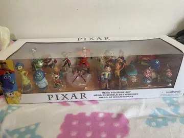 PIXAR Mega Figurine Set