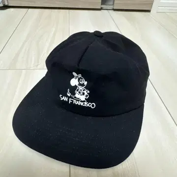 미키마우스 블랙캡 Snack