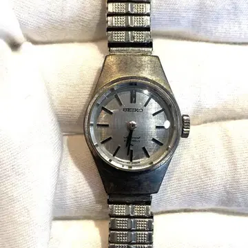 SEIKO 실버 시계